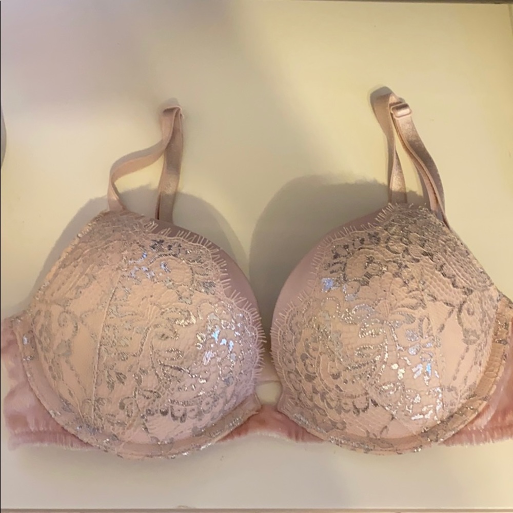 Victoria secrete bombshell bra